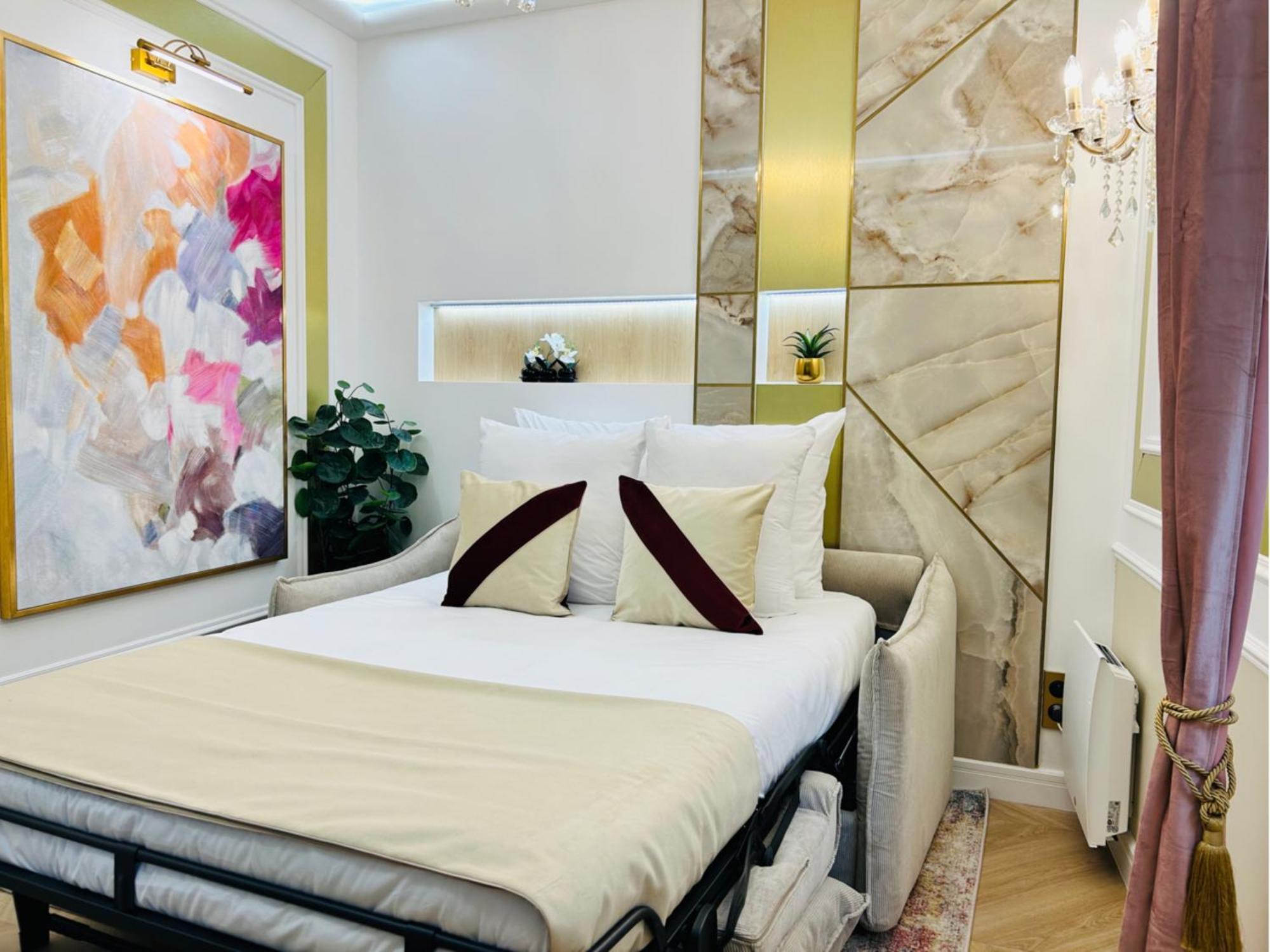 Merveil - Luxury - Marais - Charlot